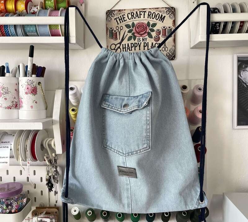 stahovací batoh 1 stahovací batoh