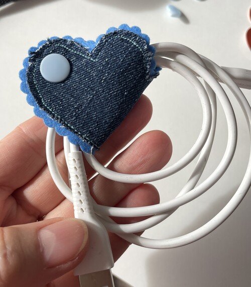 Srdíčko na káblíky Srdíčko na káblíky
